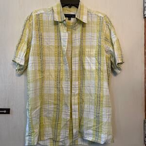 Preowned Siegfried and Company Mens Button Up Shirt Yellow Plaid Size M Medium